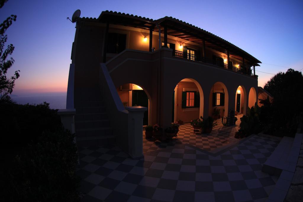 iliobasilema studios&apartments Fiskardo Exterior foto